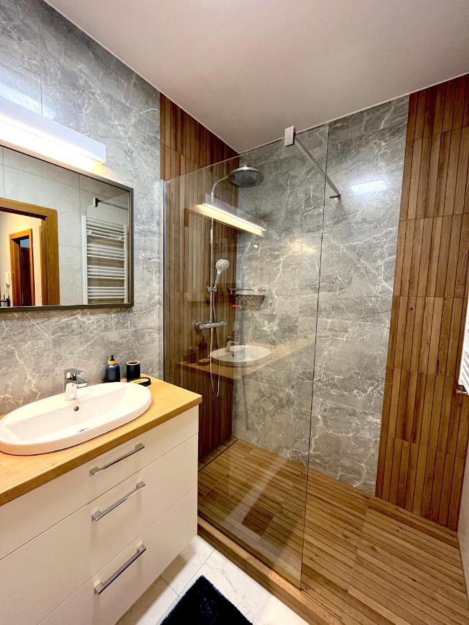 Apartament 45 Wroclaw Bagian luar foto
