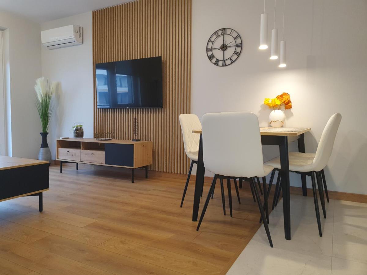 Apartament 45 Wroclaw Bagian luar foto